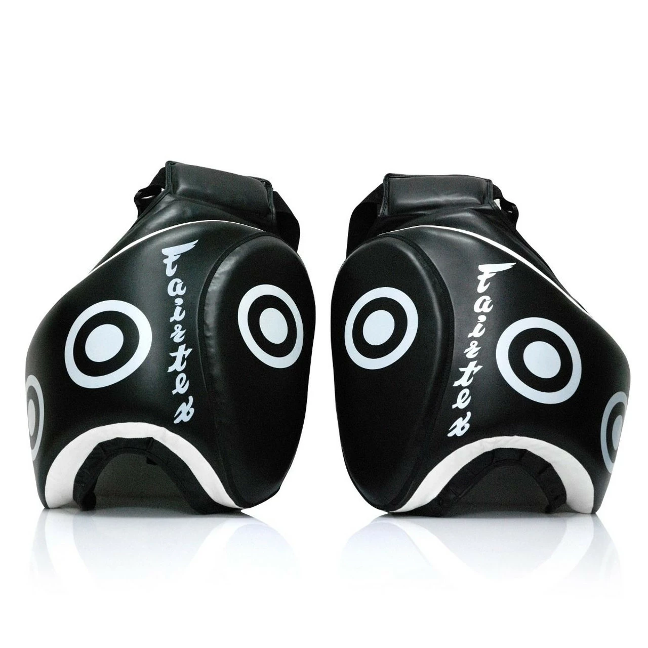 Fairtex Thigh Pads Black/White
